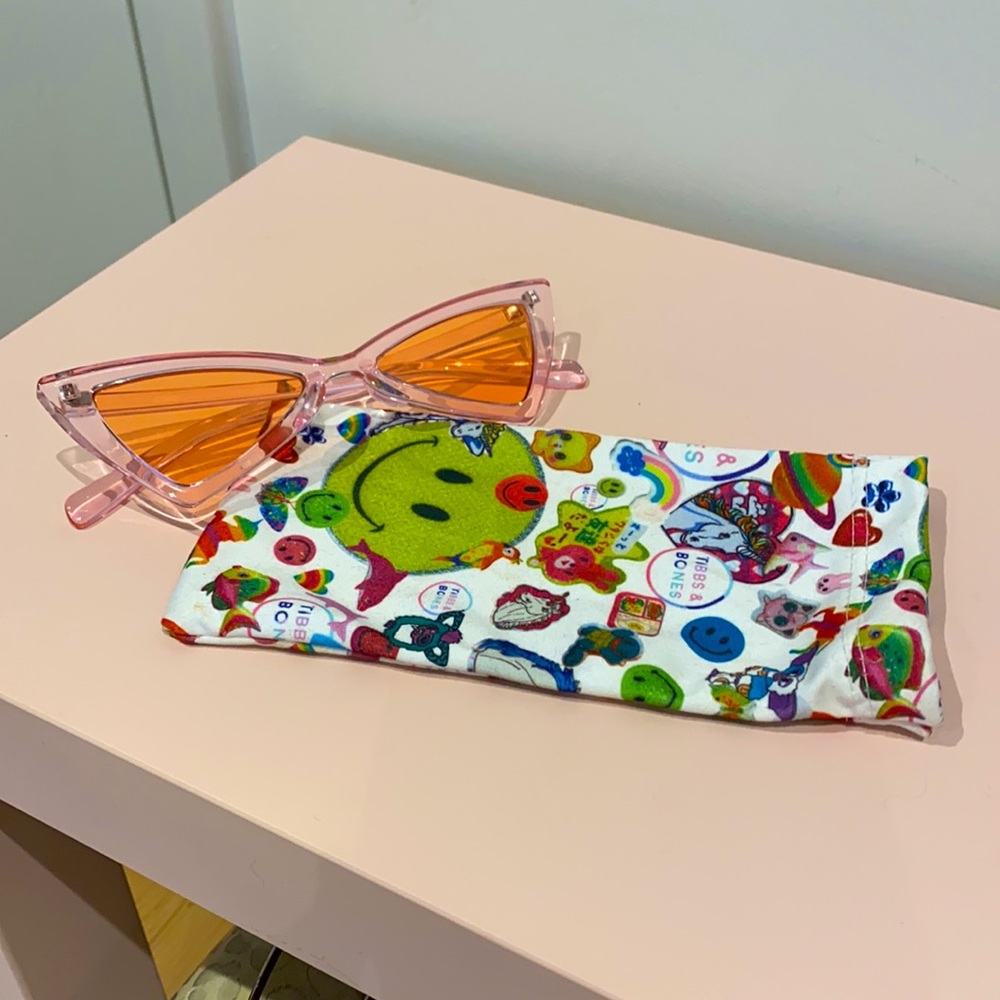 Pink Festival Sunglasses - Adult size - Picture 3 of 6